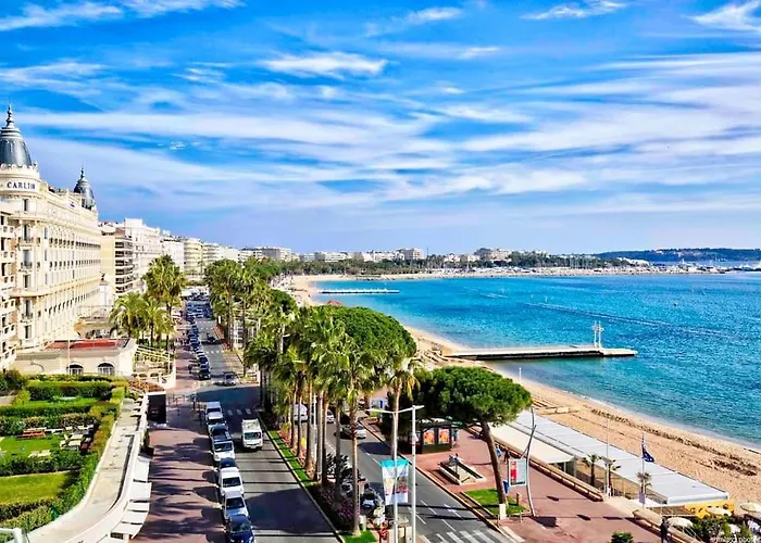 Riviera Sky, Design Centre Croisette Cannes